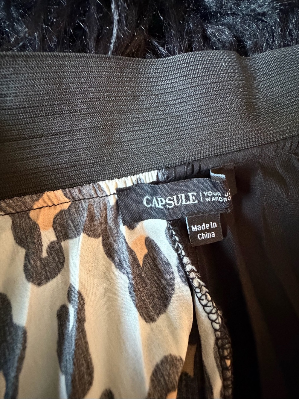 Black & Leopard Two-Tone Pleated Midi Skirt - Picture 3 of 6